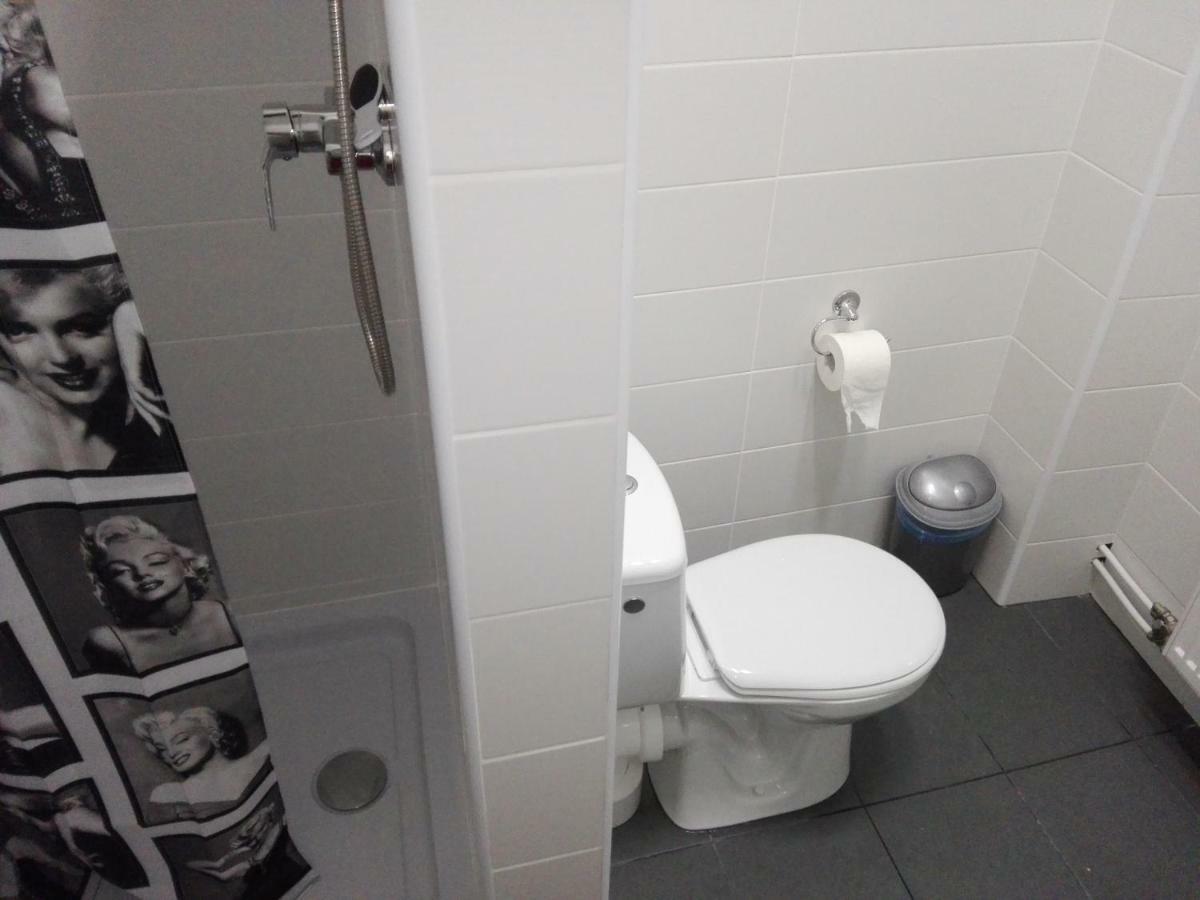 לובלין Lulu Hostel מראה חיצוני תמונה